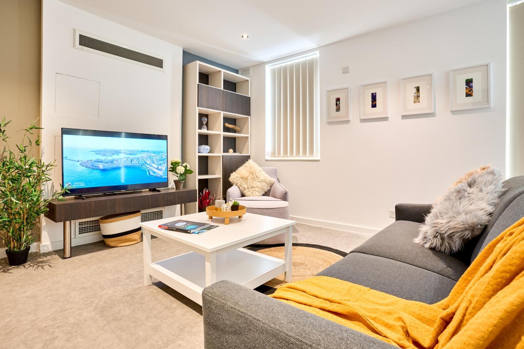 Stylish Apartment In Tigne Point Sliema Zewnętrze zdjęcie